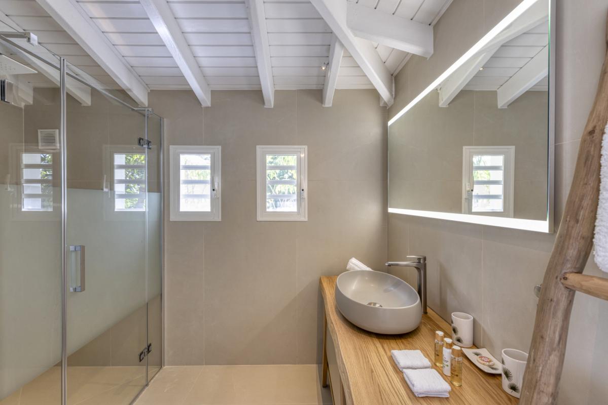 34.Location Villa piscine vue mer Terres Basses Saint Martin